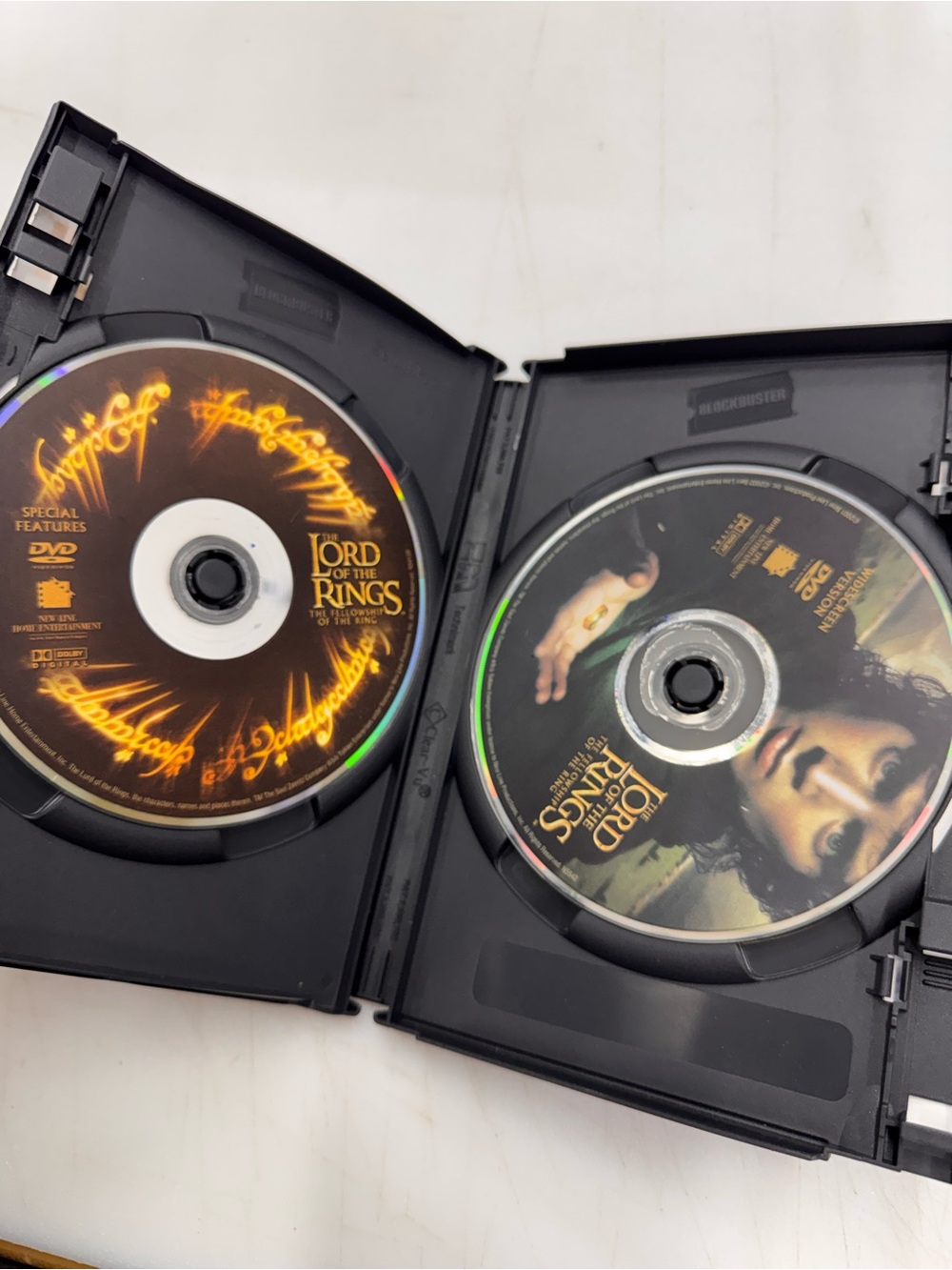 The Lord of the Rings: Fellowship of the Ring DVDs Disc Tested Working
